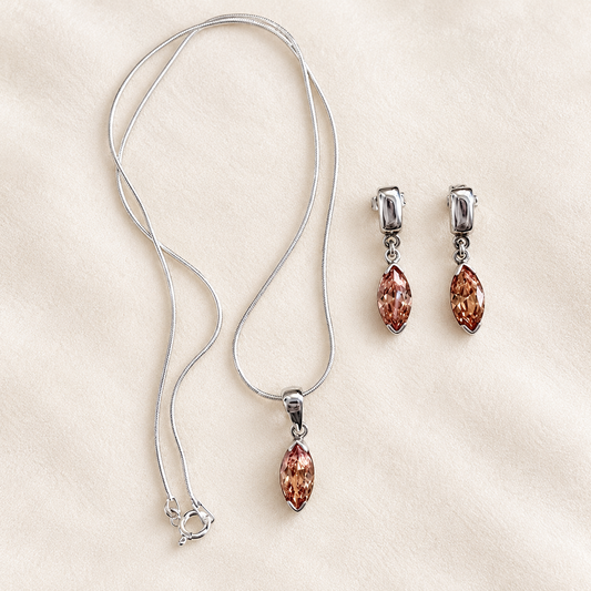Schmuckset aus 925er und 950er Silber mit champagnerfarbenen Zirkonia