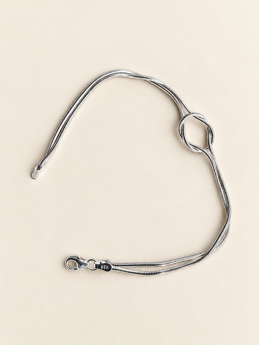Dreireihiges Knotenarmband aus 925er Silber