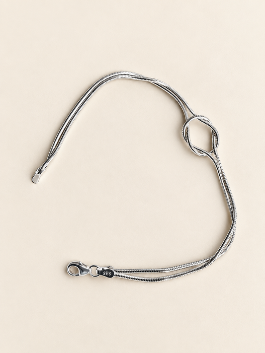 Dreireihiges Knotenarmband aus 925er Silber
